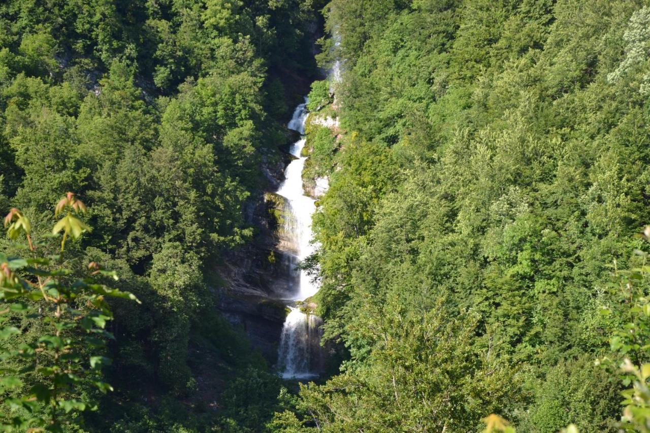 Hotel Auberge Du Grand Git La Chaux Neuve Esterno foto